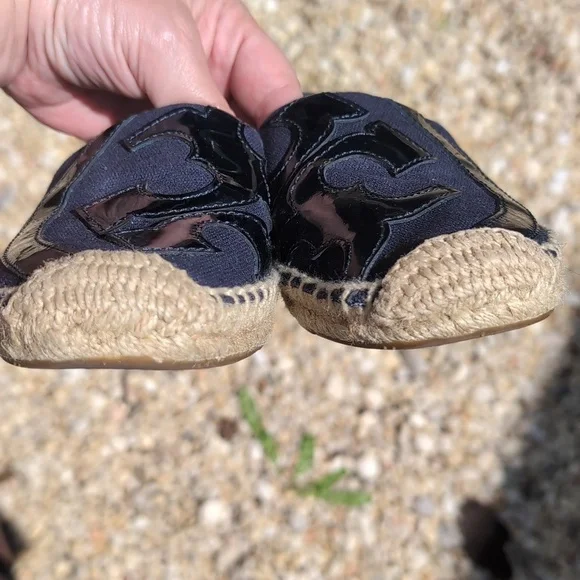 Like New Tory Burch Navy Espadrilles, Sz 6M. - Picture 2 of 7